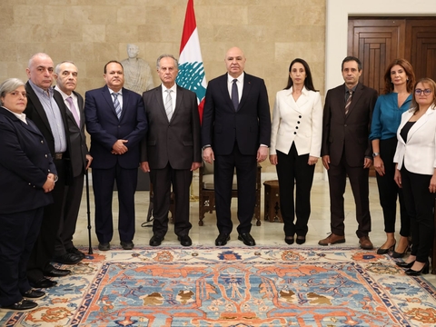 أعضاء الهيئة الوطنية للمفقودين والمخفيين قسراً أمام الرئيس لأداء اليمين