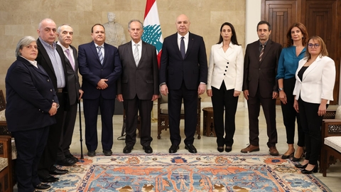 أعضاء الهيئة الوطنية للمفقودين والمخفيين قسراً أمام الرئيس لأداء اليمين